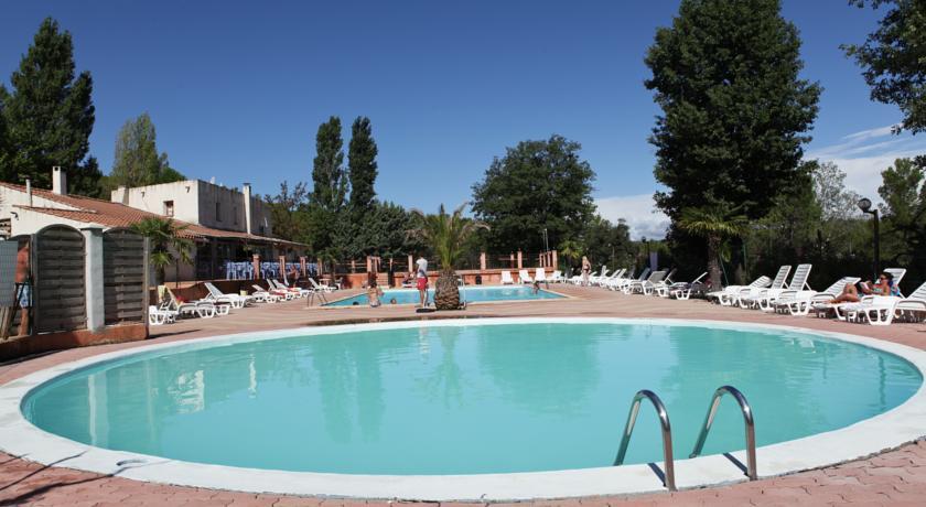 Отель Camping Les Cadenières
