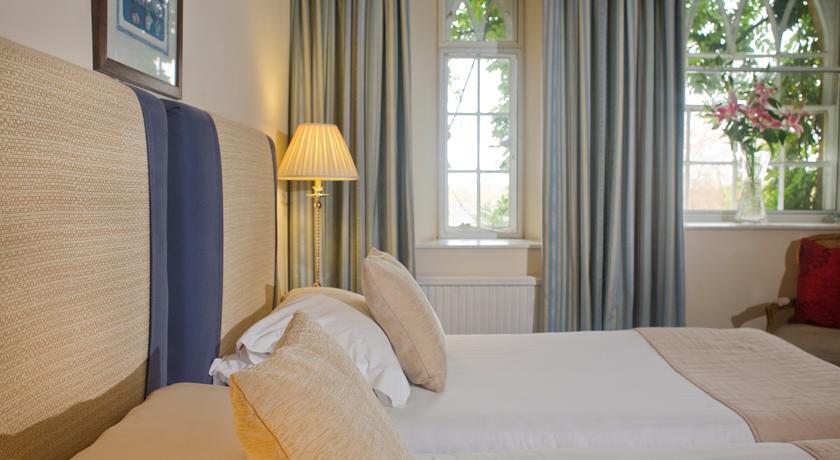 Отель Castle Hotel Gold Award