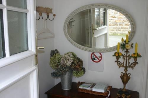 Отель Holiday Home Mounette Avranches