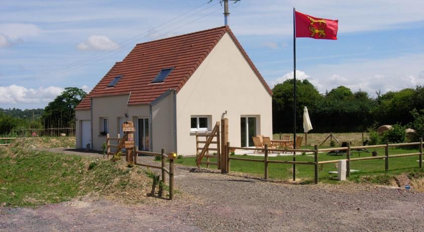 Апартаменты Holiday Home Fougere La Haye D Ectot