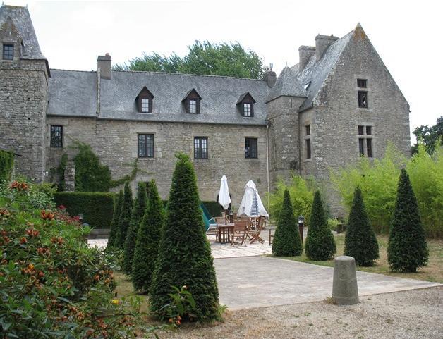 Отель Manoir de Kerdrean