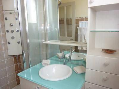 Отель Villa Les Lilas