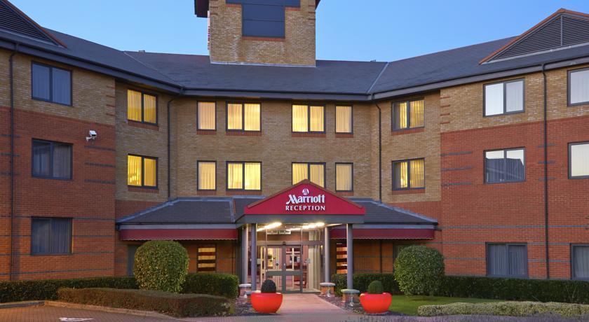 Отель Huntingdon Marriott Hotel