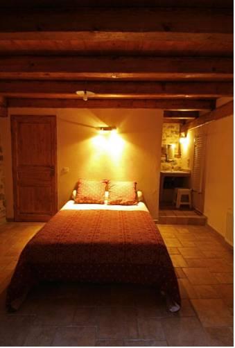 Отель Auberge des Calades