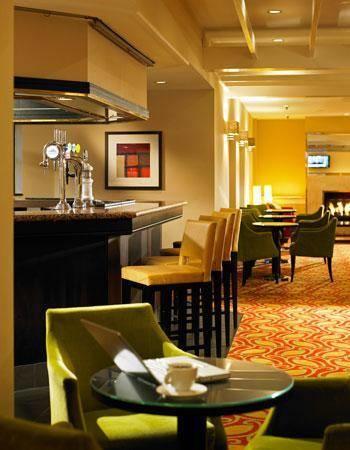 Отель Cheshunt Marriott Hotel