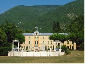 Отель Apartment Chateau Des Gipieres Montbrunlesbains II
