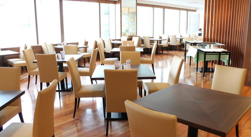 Отель Kawasaki Nikko Hotel