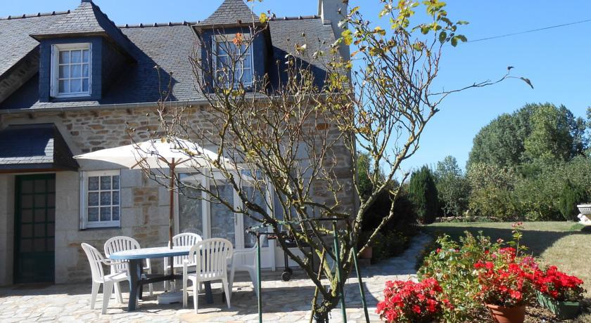 Апартаменты Holiday Home Gueguen Pledeliac