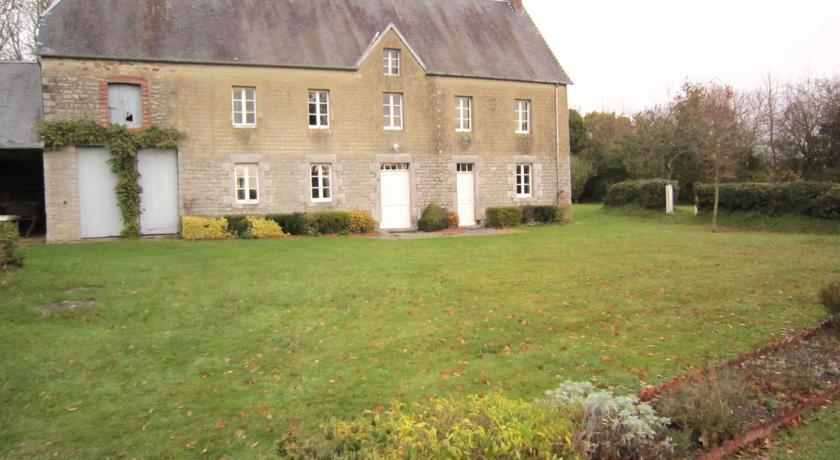 Апартаменты Holiday Home Ferreterie Quetreville Sur Sienne