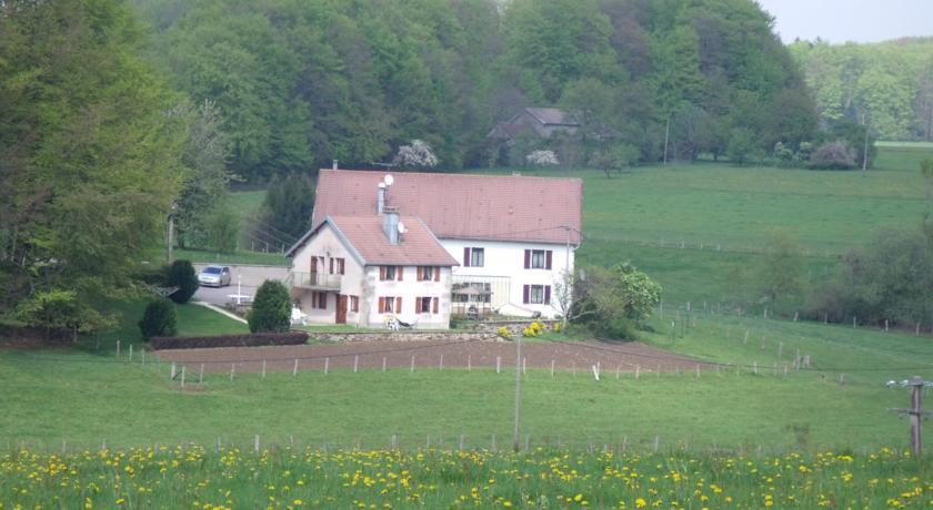 Апартаменты Gîte Les Hirondelles