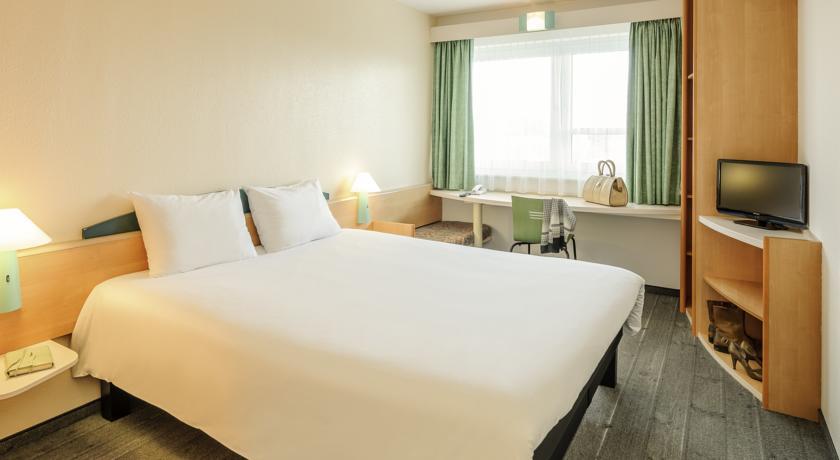 Отель ibis Rouen Centre Rive Gauche St Sever