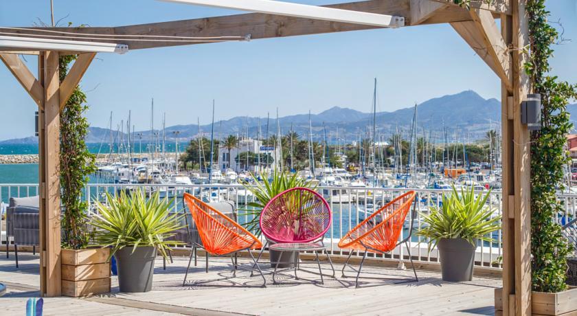 Апартаменты Bleu Mer Duplex & Suites