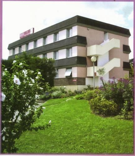 Отель Hotel du Haut Marais