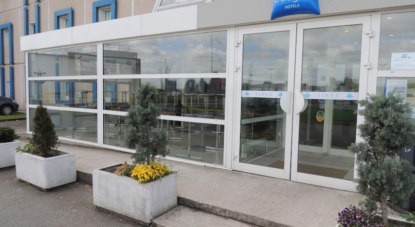 Отель ibis budget Pontault Combault