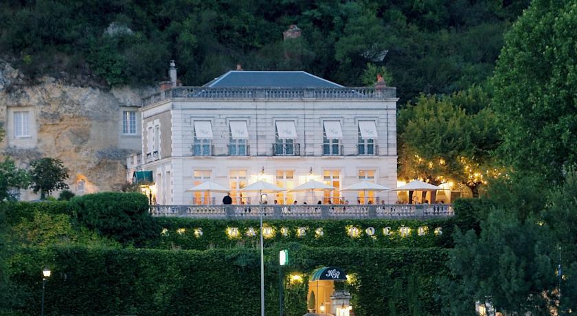 Отель Hotel Les Hautes Roches