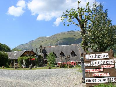 Отель Auberge des Pyrénées