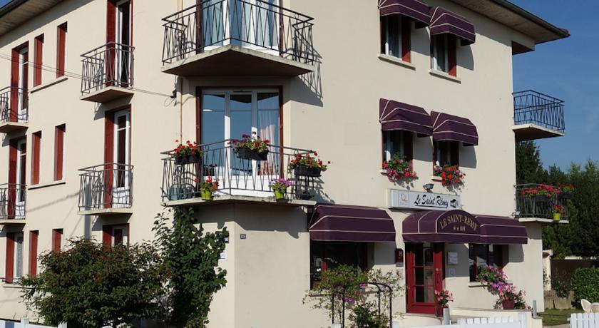 Отель Hôtel Le Saint Rémy