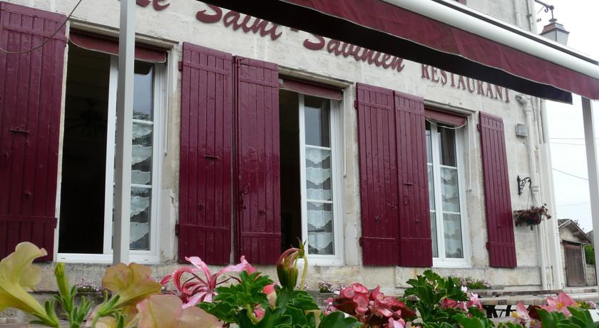 Отель Le Saint Savinien