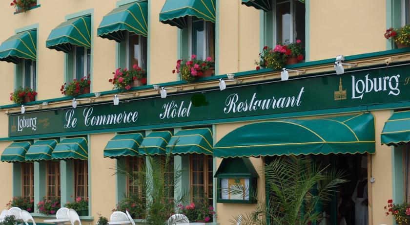 Отель Hôtel Du Commerce