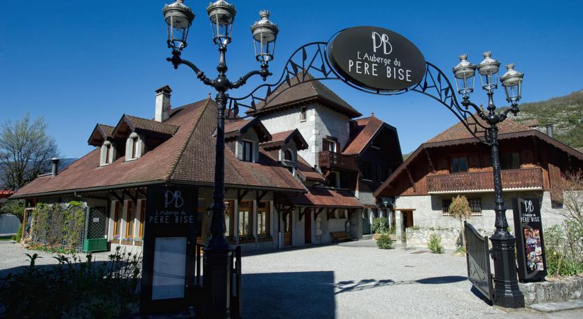 Отель Auberge Du Père Bise