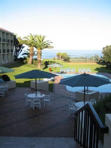 Отель Wilderness Beach Hotel And Spa