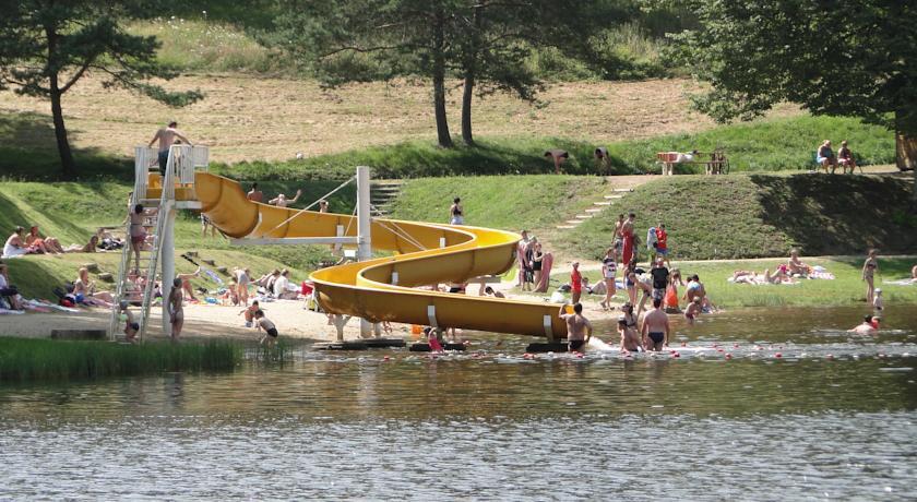 Отель Camping de la Plage