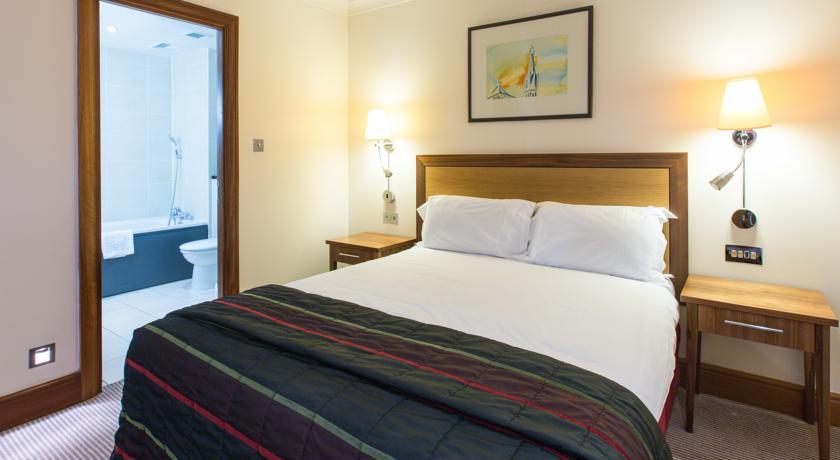 Отель The Cambridge Belfry - QHotels