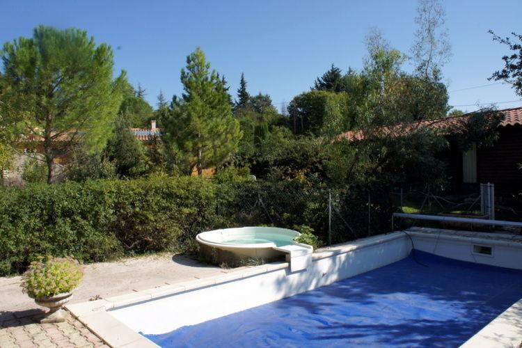 Апартаменты Holiday Home Camelia Arpaillargues