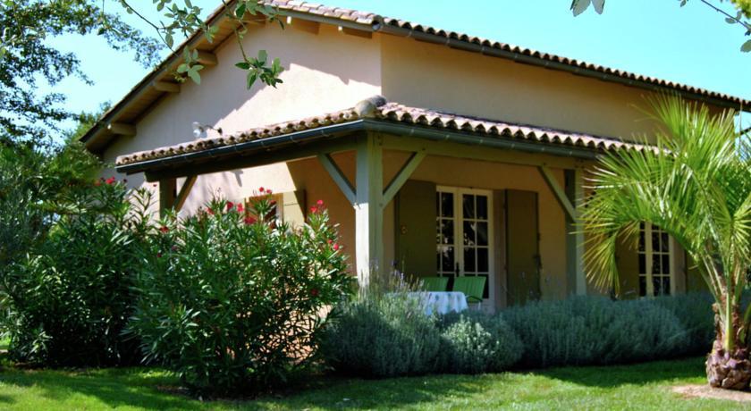 Отель Holiday Home Pres De Riviere En Aquitaine St. Pierre Sur Dropt