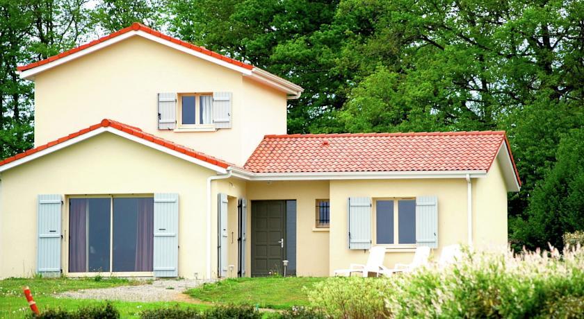 Апартаменты Holiday Home Vienne Saint Junien