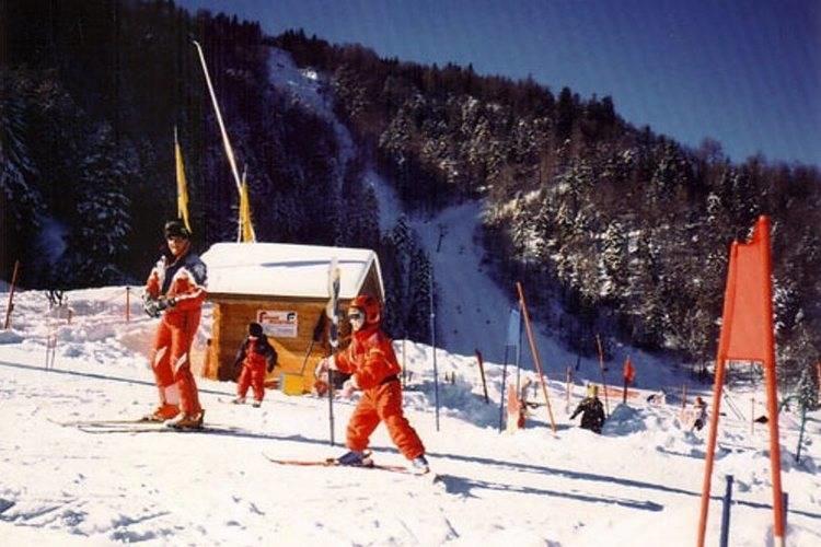 Отель Holiday Home Les Chalets Des Ayes Le Thillot VIII
