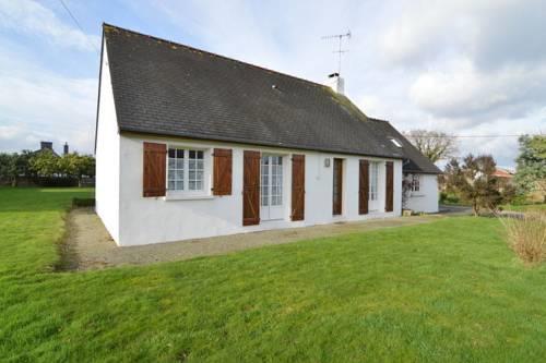Отель Holiday Home De Ker Nouch Plourivo