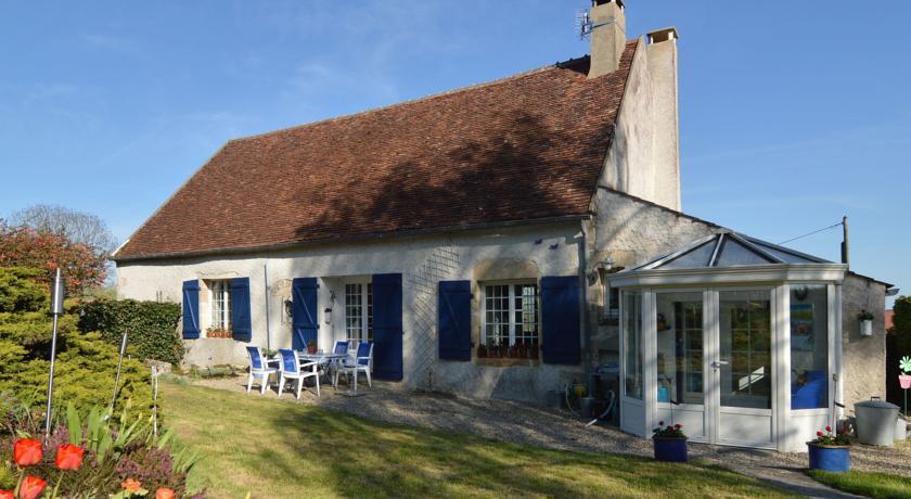 Отель Holiday Home La Folie 2 Montenoison