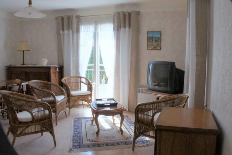 Апартаменты Holiday Home Prescilla Saint Saturnin Les Apt