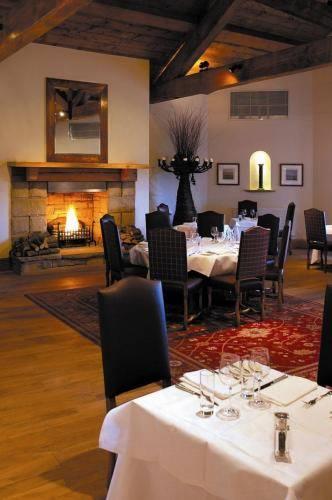 Отель North Lakes - A Shire Hotel & Spa