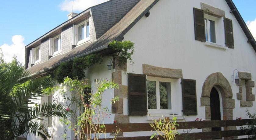 Отель Villa Cedre Bleu Louannec
