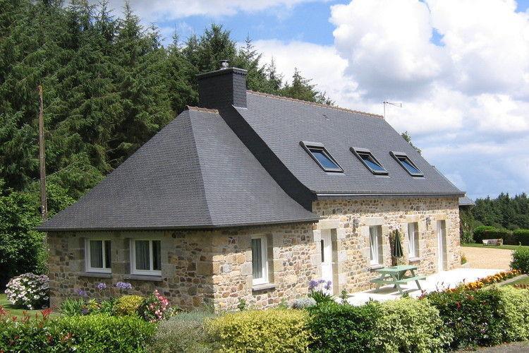 Апартаменты Holiday Home Des Pres Plouvara