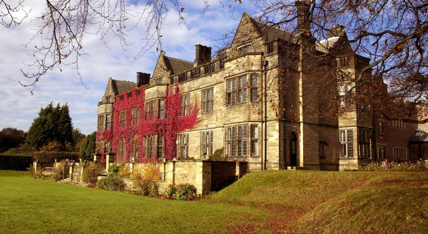 Отель Macdonald Gisborough Hall