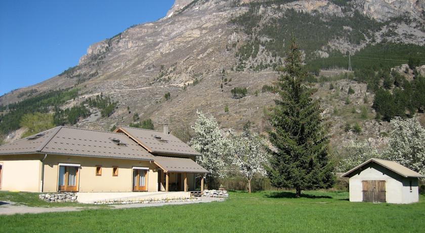 Мини-отель Chambres d'Hôtes la Pierre d'Oran