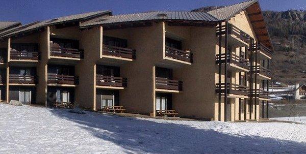 Отель Hotel Club MMV L'Alpazur
