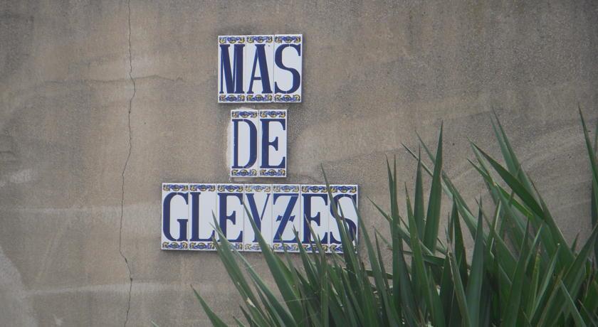 Мини-отель Le Mas De Gleyzes