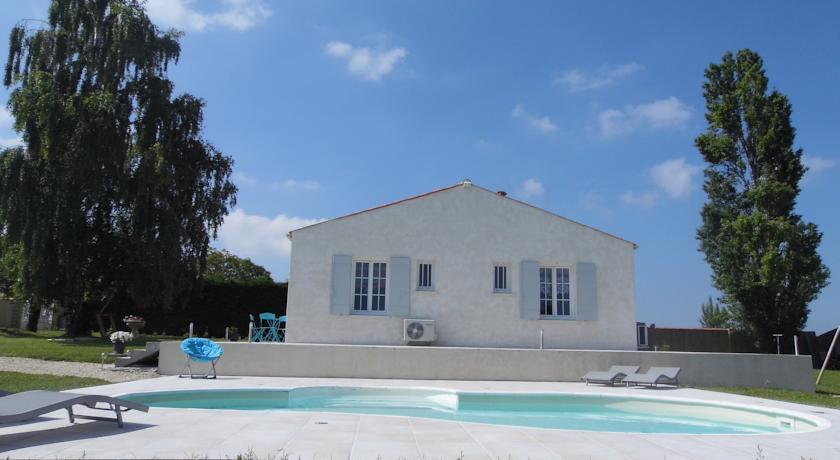 Мини-отель Chambres d'Hôtes Les Sables