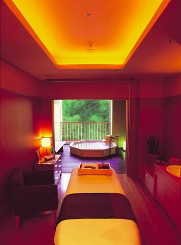 Отель Associa Takayama Resort