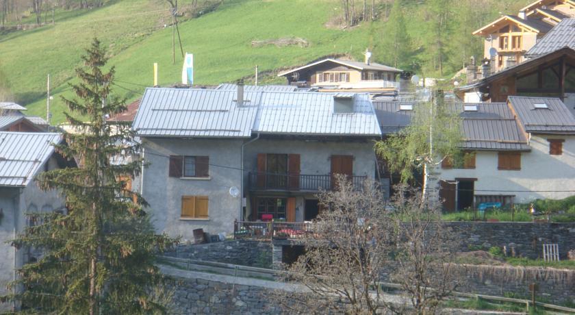 Апартаменты La Combe de Moulin