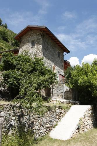 Отель Hôtel le Mouton Dort