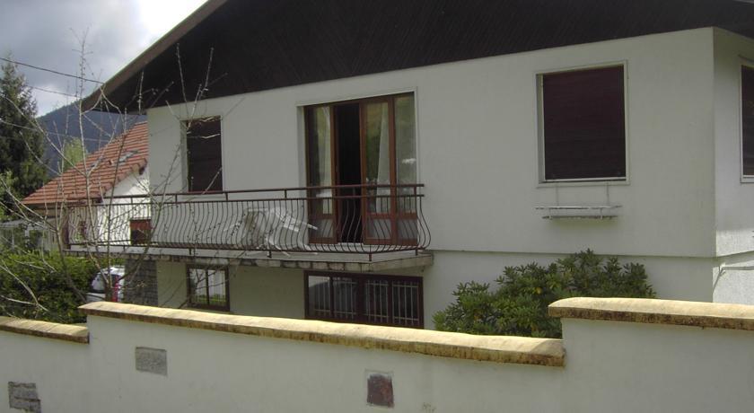 Апартаменты Holiday Home Bonnegouttes Travexin