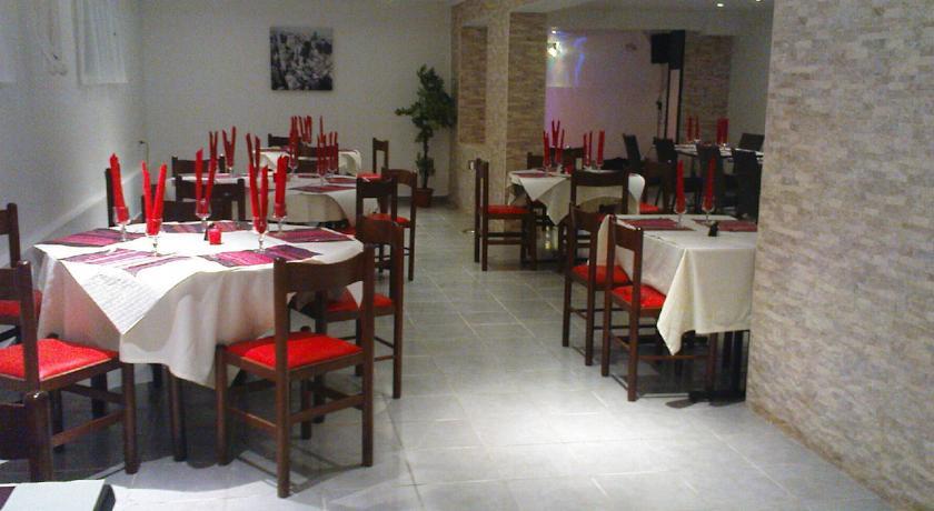 Отель Hôtel Le Soleil