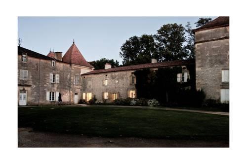 Отель Holiday Home Chateau De Dordogne Granges D Ans