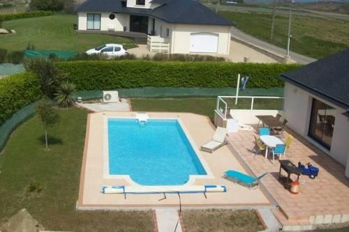 Вилла Villa Newport Cleder