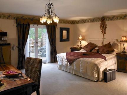 Отель Hotel Hougue du Pommier